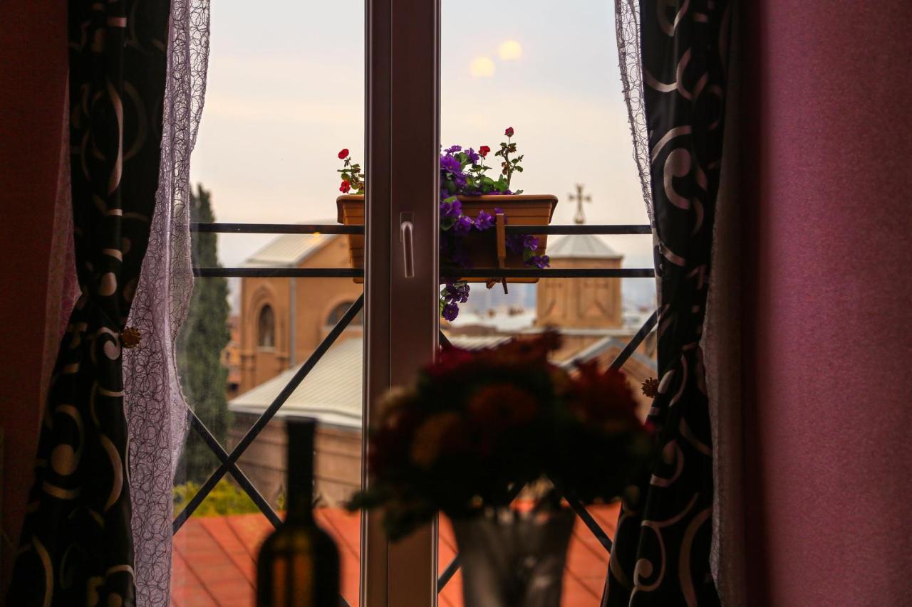 Qeroli Old Town Hotel Tbilisi Eksteriør billede