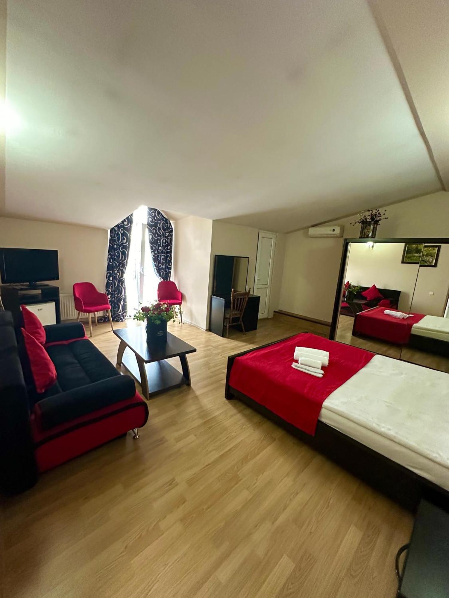 Qeroli Old Town Hotel Tbilisi Eksteriør billede